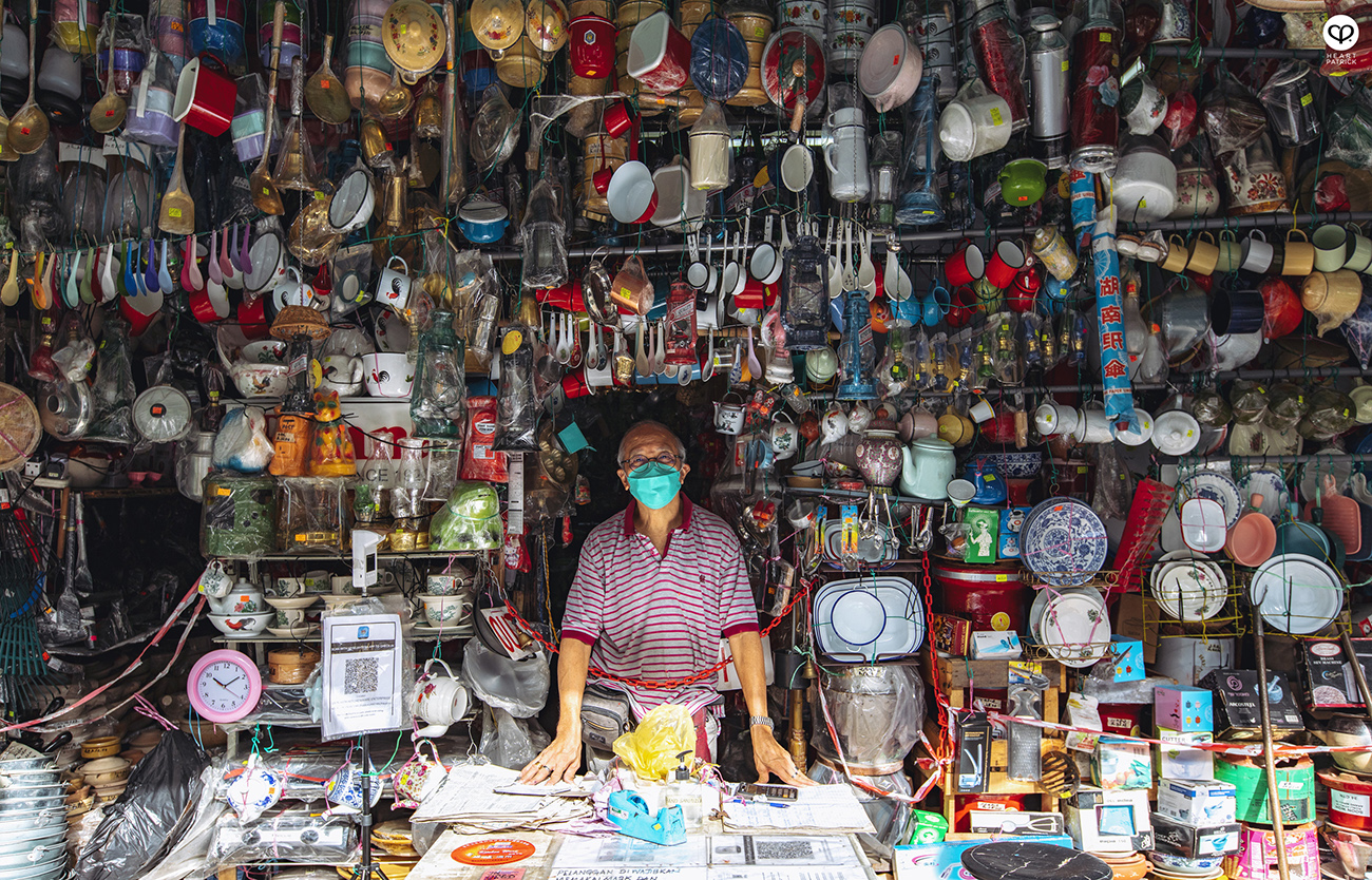 heartpatrick heritage street photography kuantan malaysia