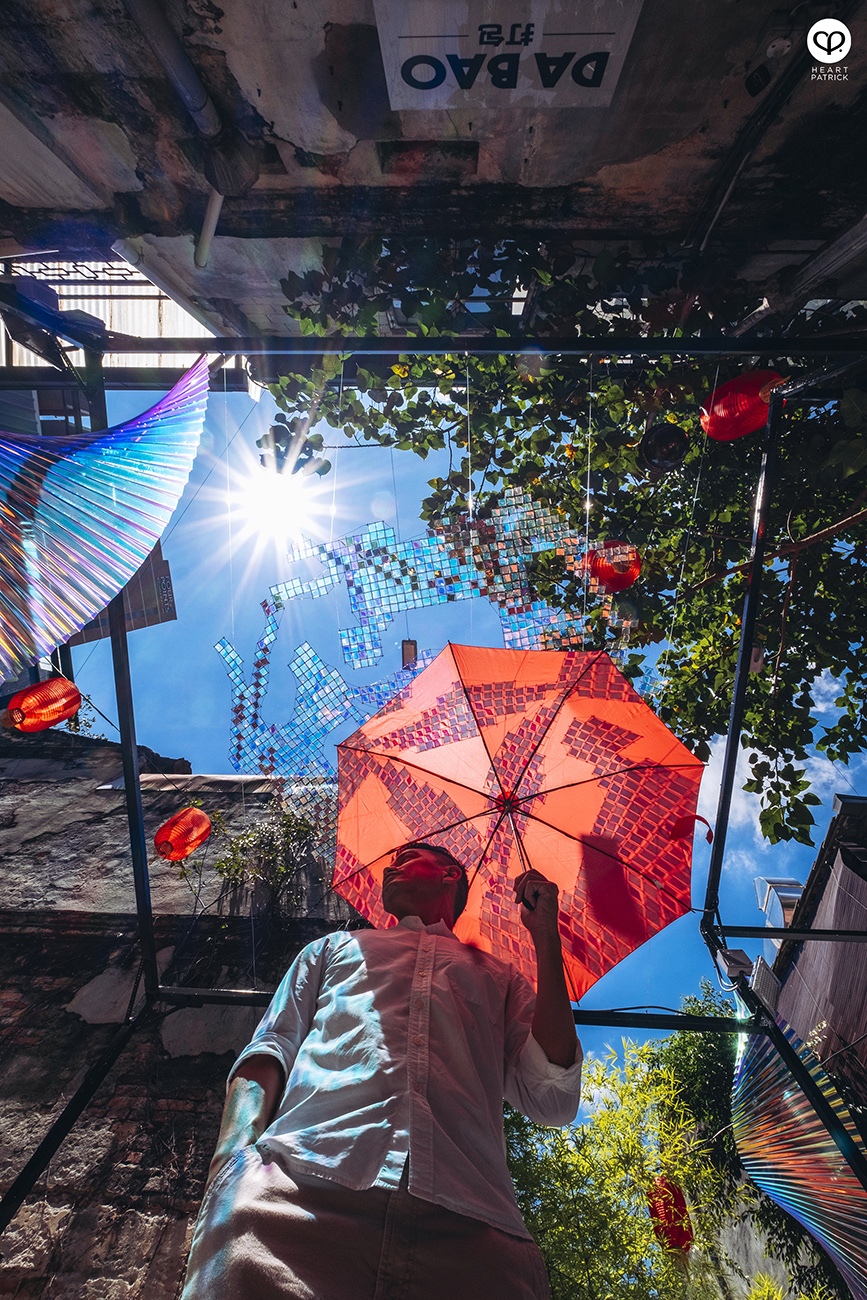 heartpatrick urban exploring illuminating shadows kwai chai hong art installation 