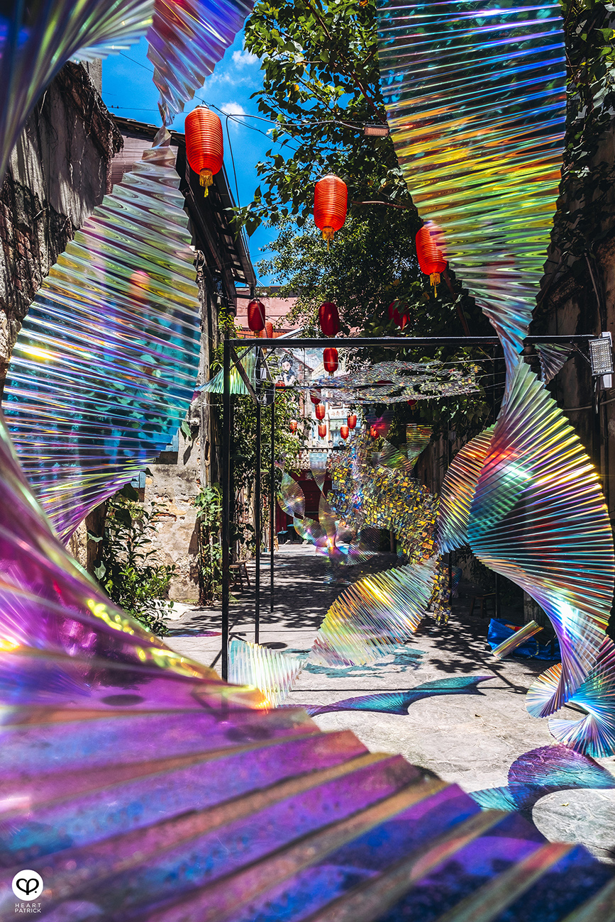 heartpatrick urban exploring illuminating shadows kwai chai hong art installation 