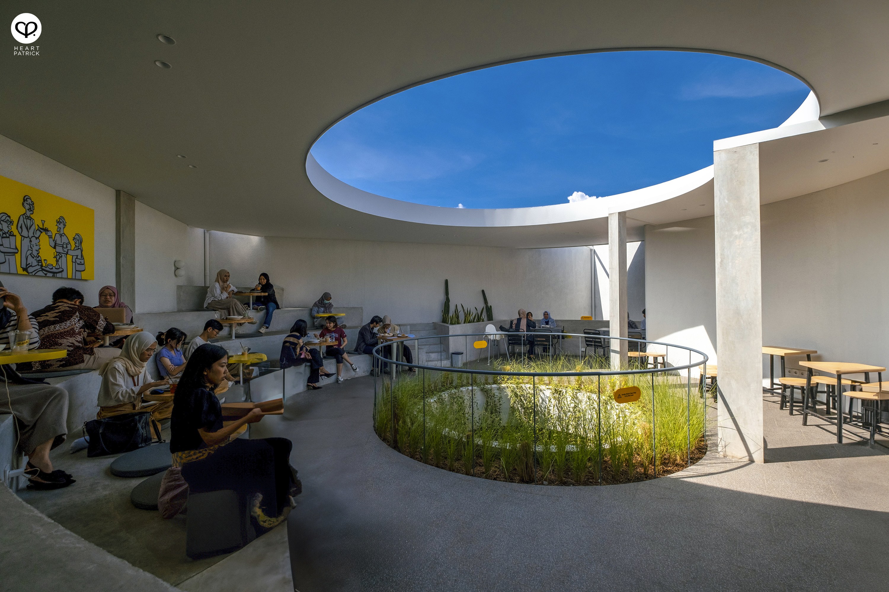 heartpatrick indonesia bandung spaces interior caf� photography mana caf�