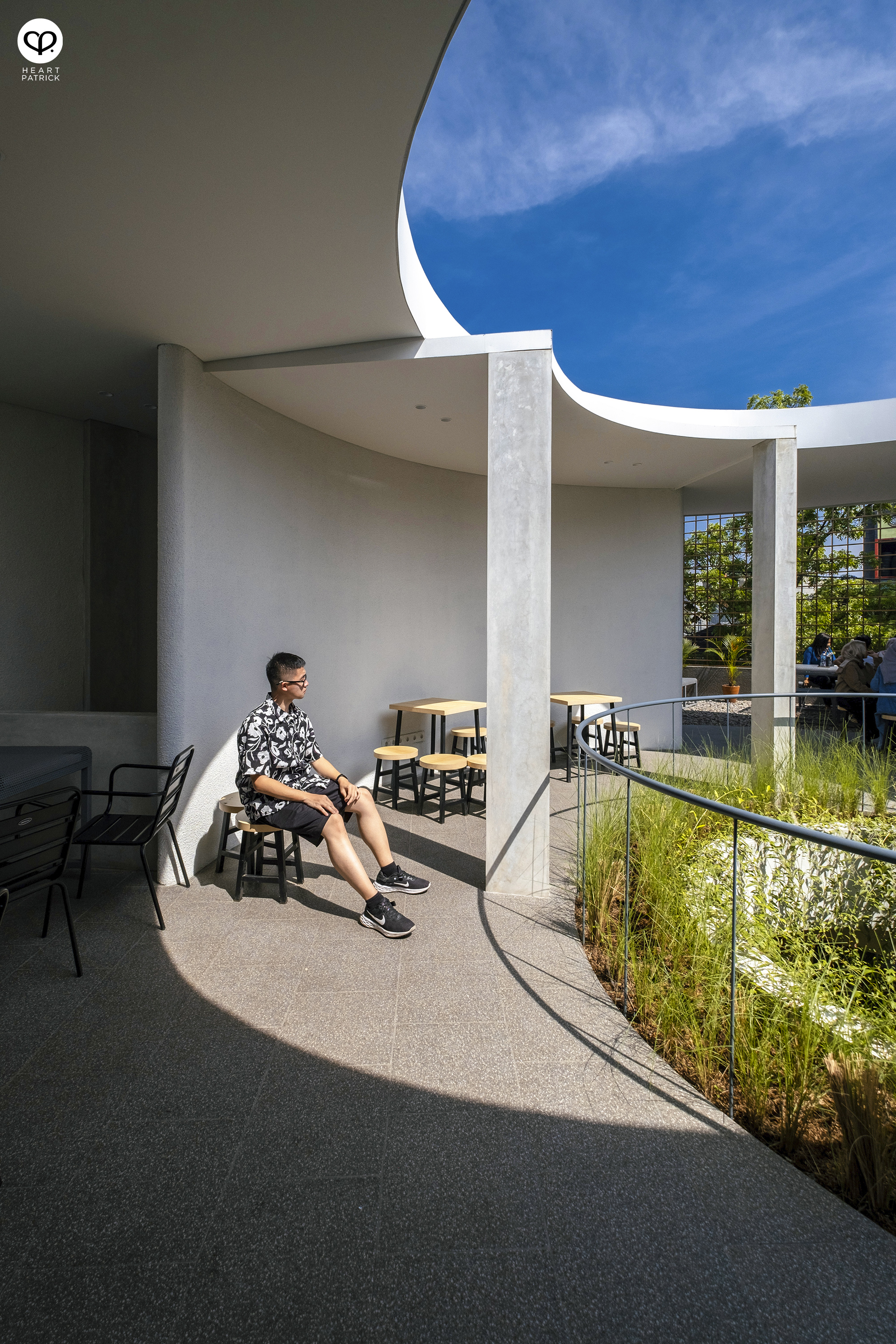 heartpatrick indonesia bandung spaces interior caf� photography mana caf�