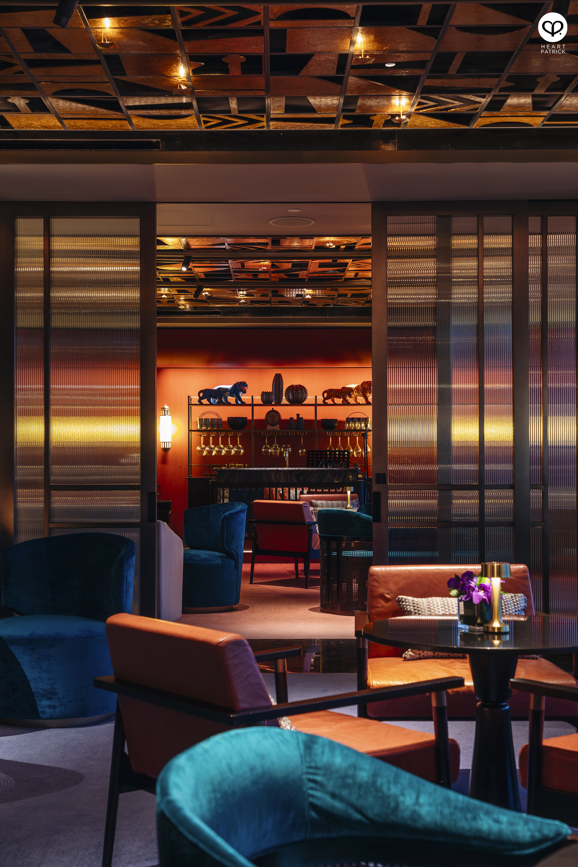 heartpatrick architecture interior photography mo bar mandarin oriental singapore
