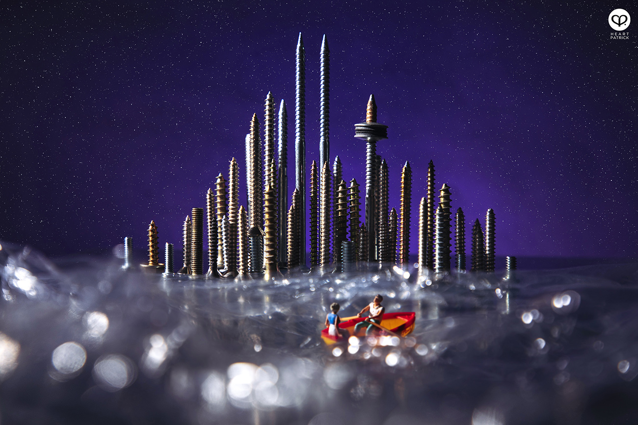 heartpatrick product miniature photography asgard screw city