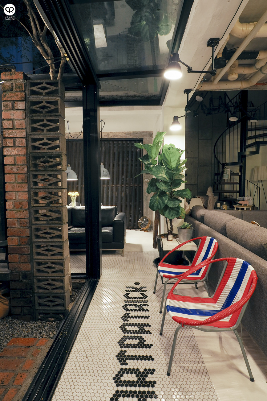 heartpatrick olympus omd mirrorleess em10