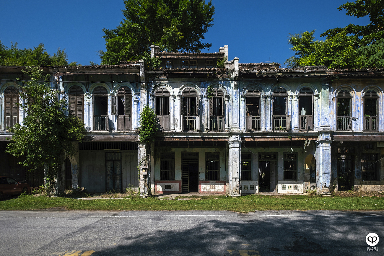 heartpatrick papan pusing perak abandoned town malaysia