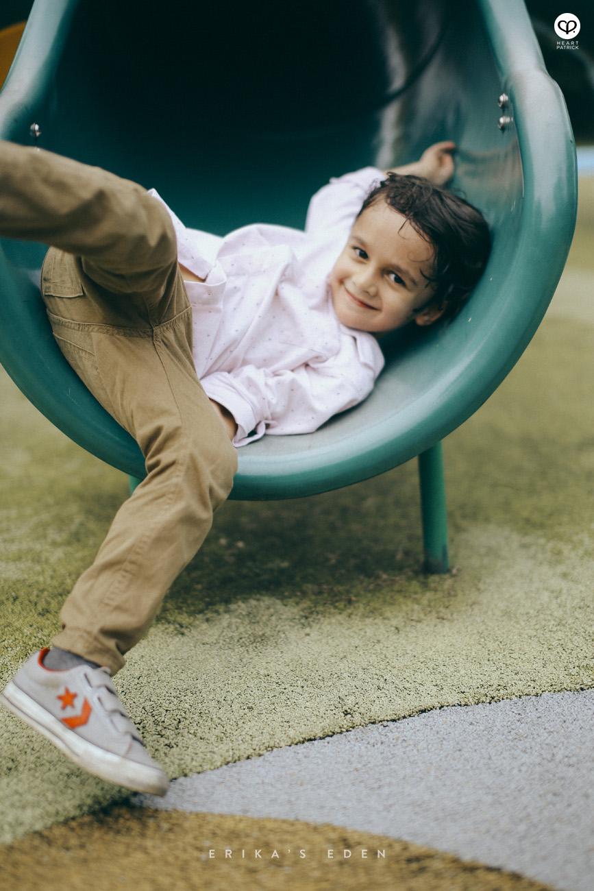 family maternity prenatal pregnancy portrait malaysia singapore photography taman tasik perdana lake gardens
