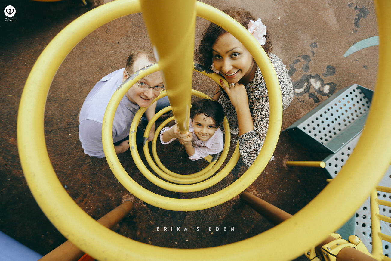 family maternity prenatal pregnancy portrait malaysia singapore photography taman tasik perdana lake gardens