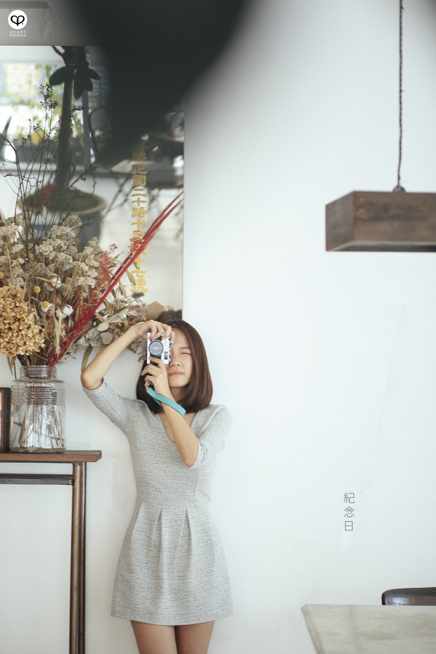 malaysia female model awesome canteen prologue petaling jaya yashica vintage camera