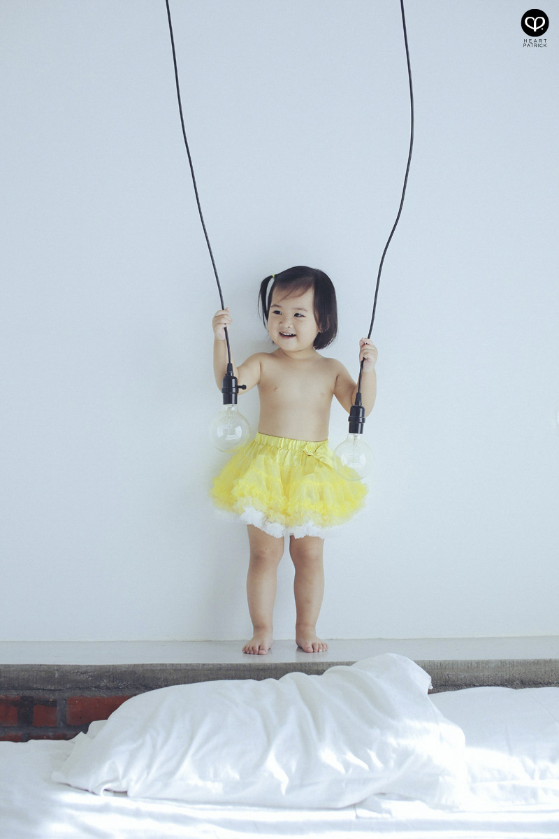 family prenatal pregnancy portrait