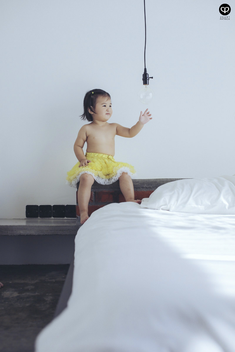 family prenatal pregnancy portrait