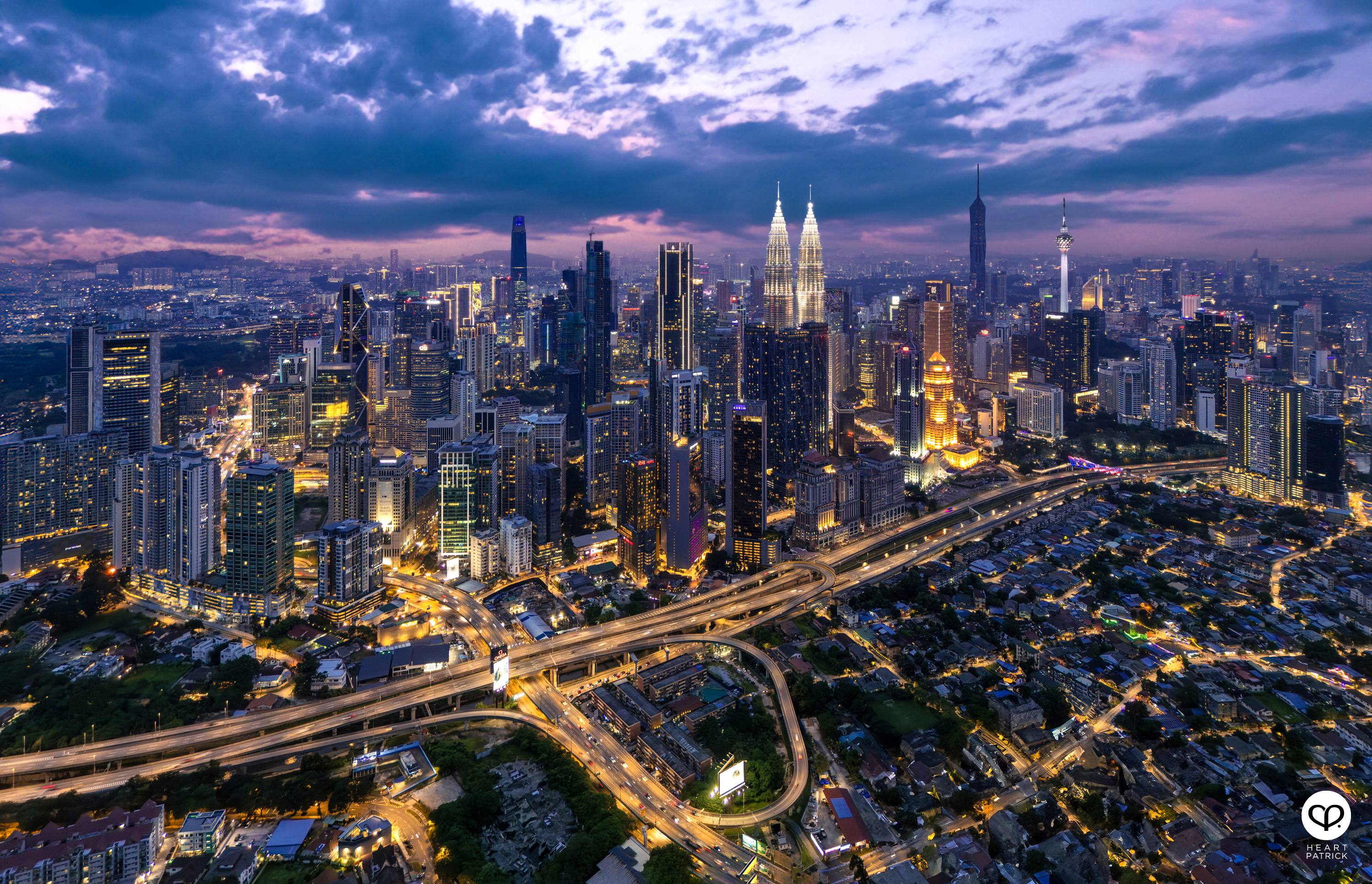 heartpatrick architecture photography kuala lumpur malaysia petronas twin towers street photography