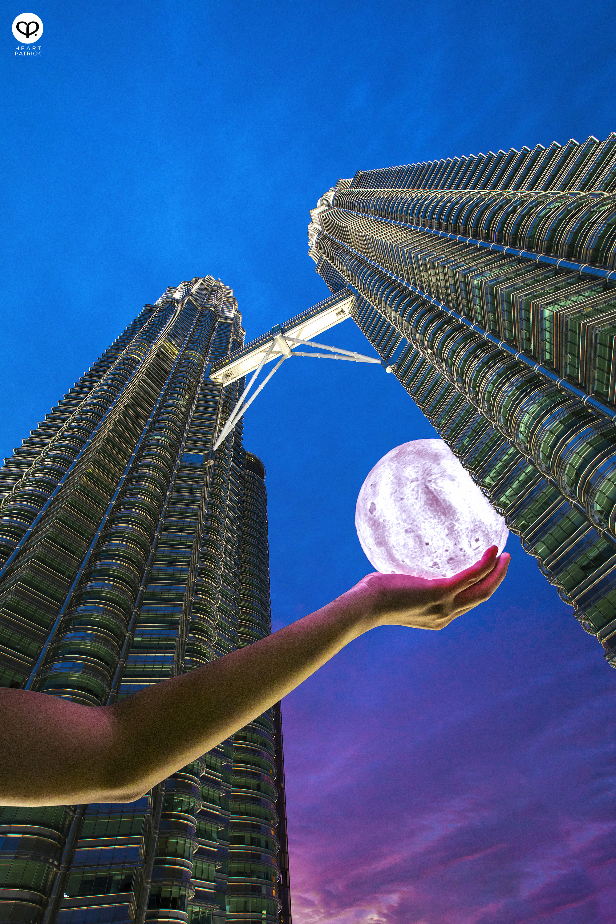 heartpatrick architecture photography kuala lumpur malaysia petronas twin towers street photography