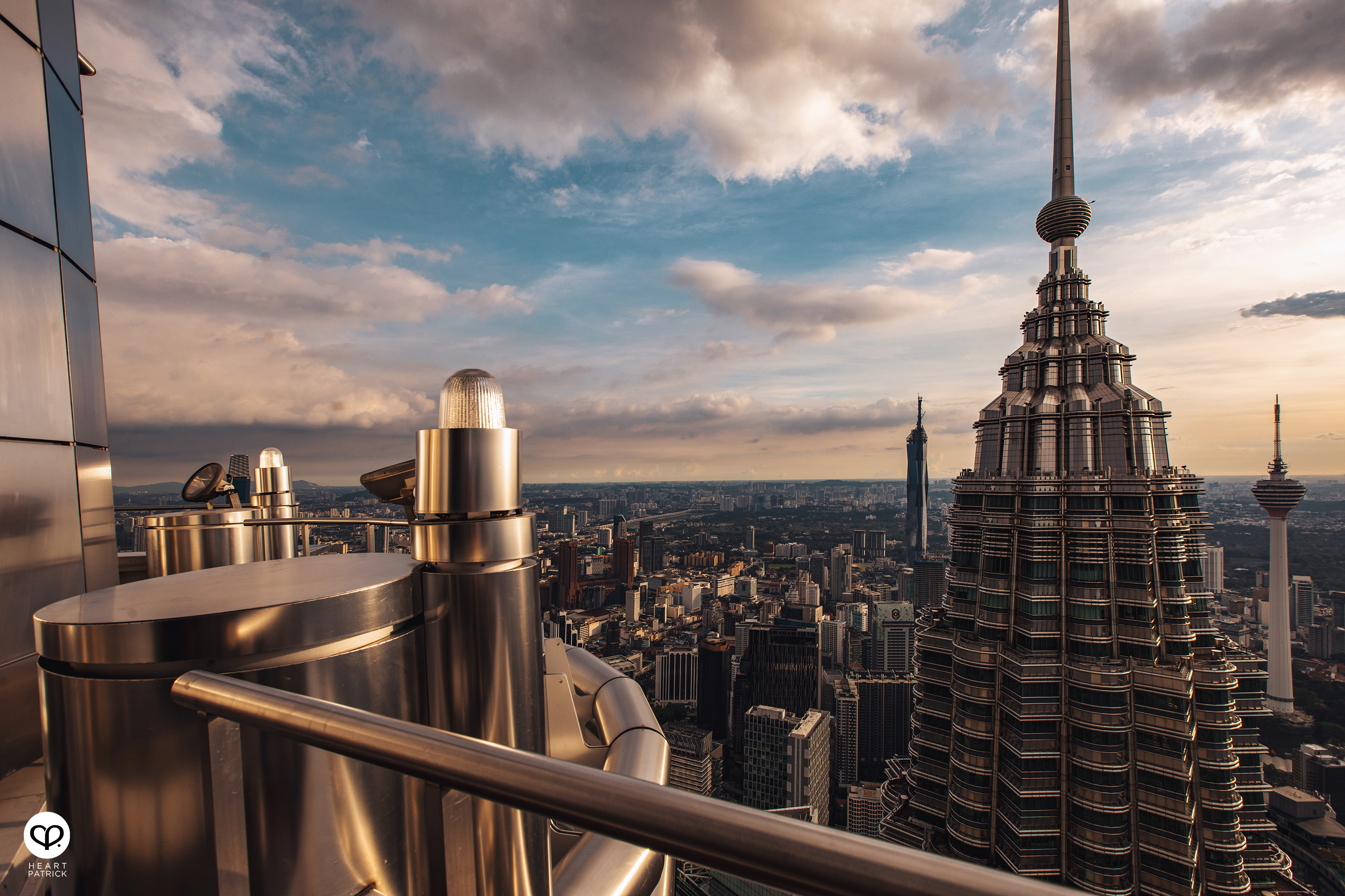 heartpatrick architecture photography kuala lumpur malaysia petronas twin towers street photography