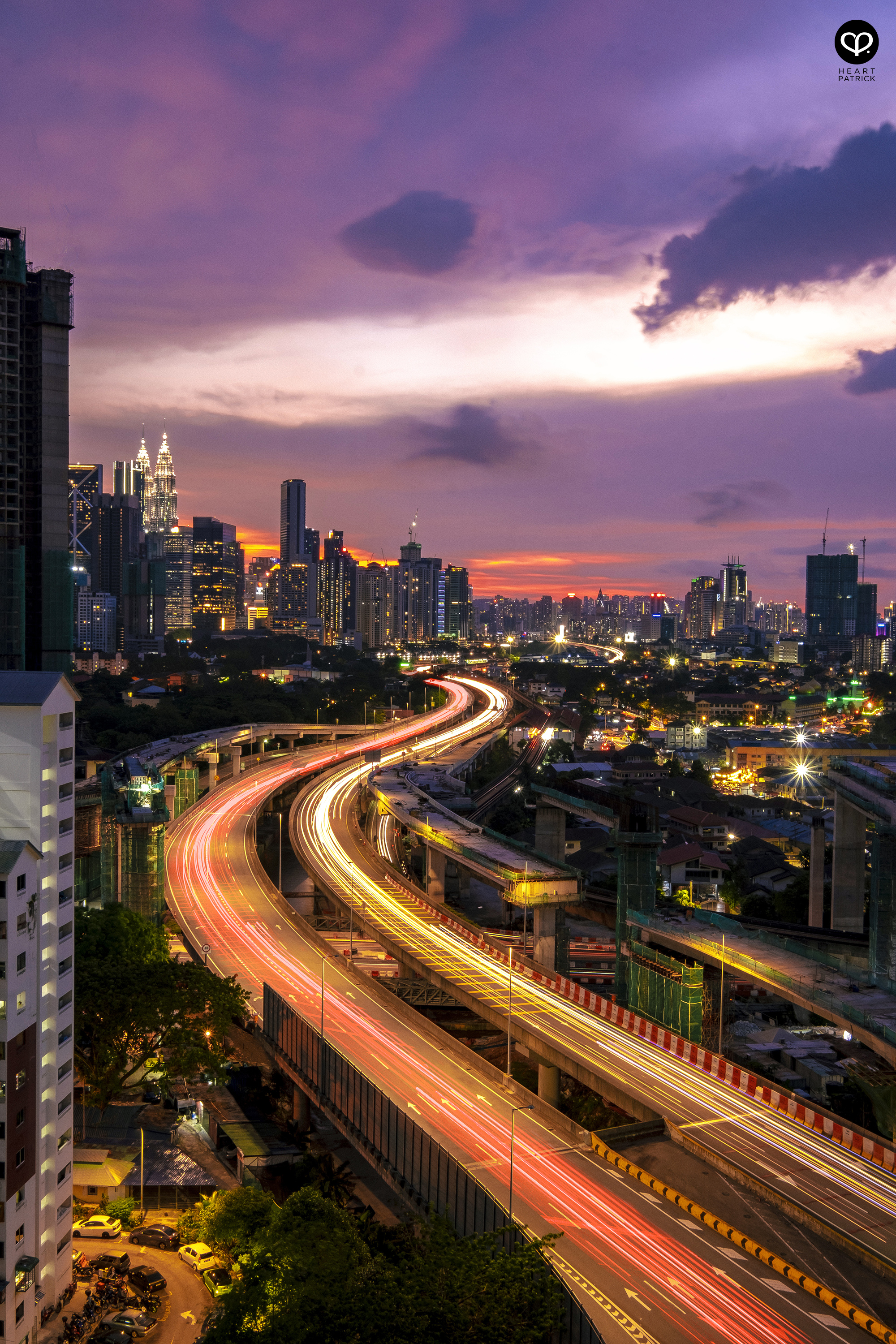 heartpatrick architecture photography kuala lumpur malaysia petronas twin towers street photography