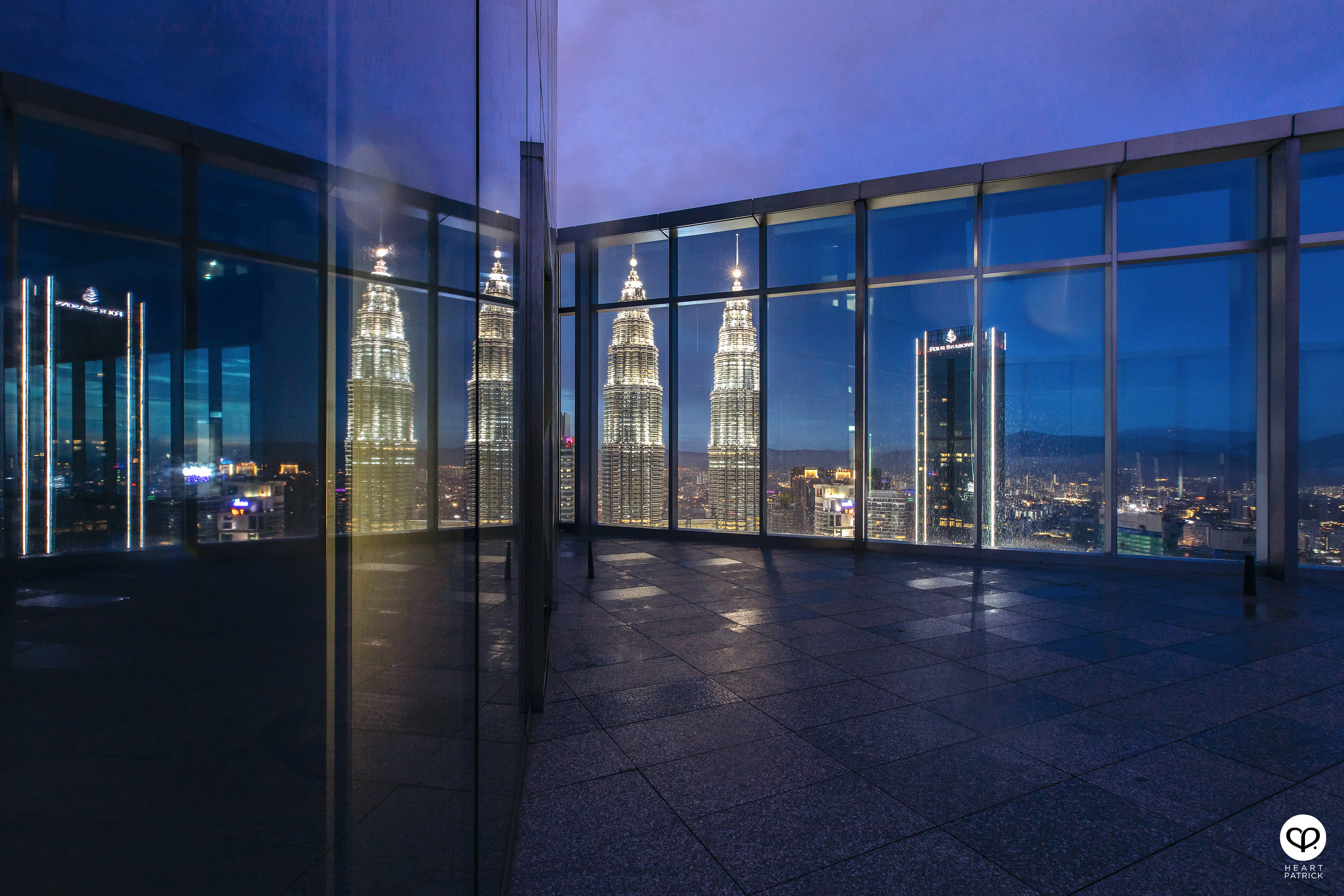 heartpatrick architecture photography kuala lumpur malaysia petronas twin towers street photography