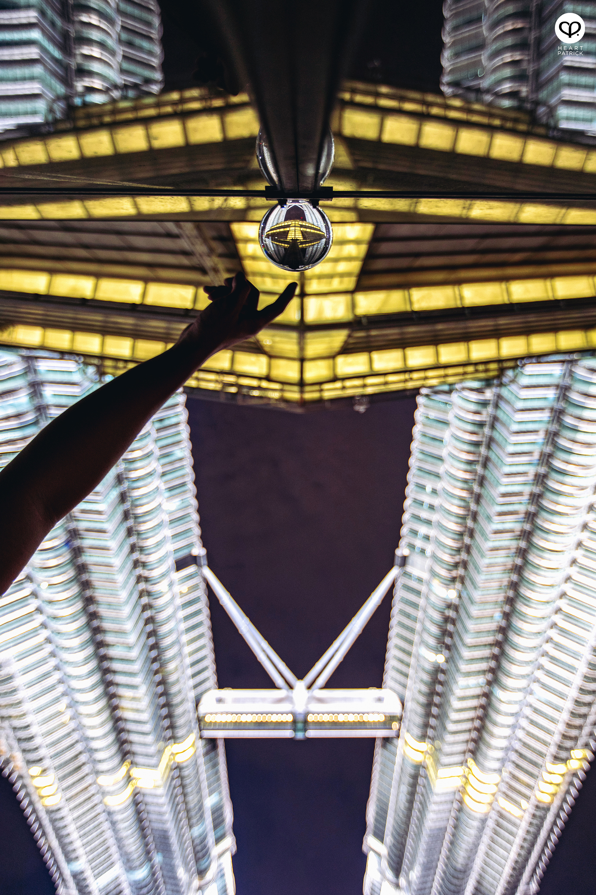 heartpatrick architecture photography kuala lumpur malaysia petronas twin towers street photography