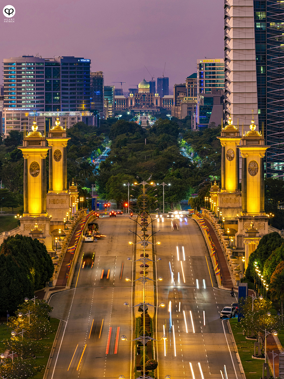 heartpatrick heritage exploring trapped video game gurney plaza