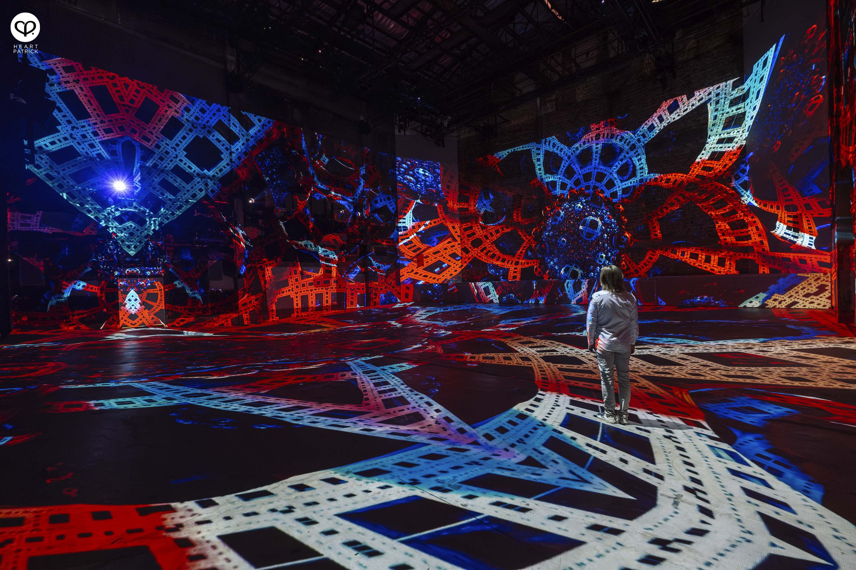 heartpatrick urban exploring art installation kuala lumpur rexperience rxpkl other world 