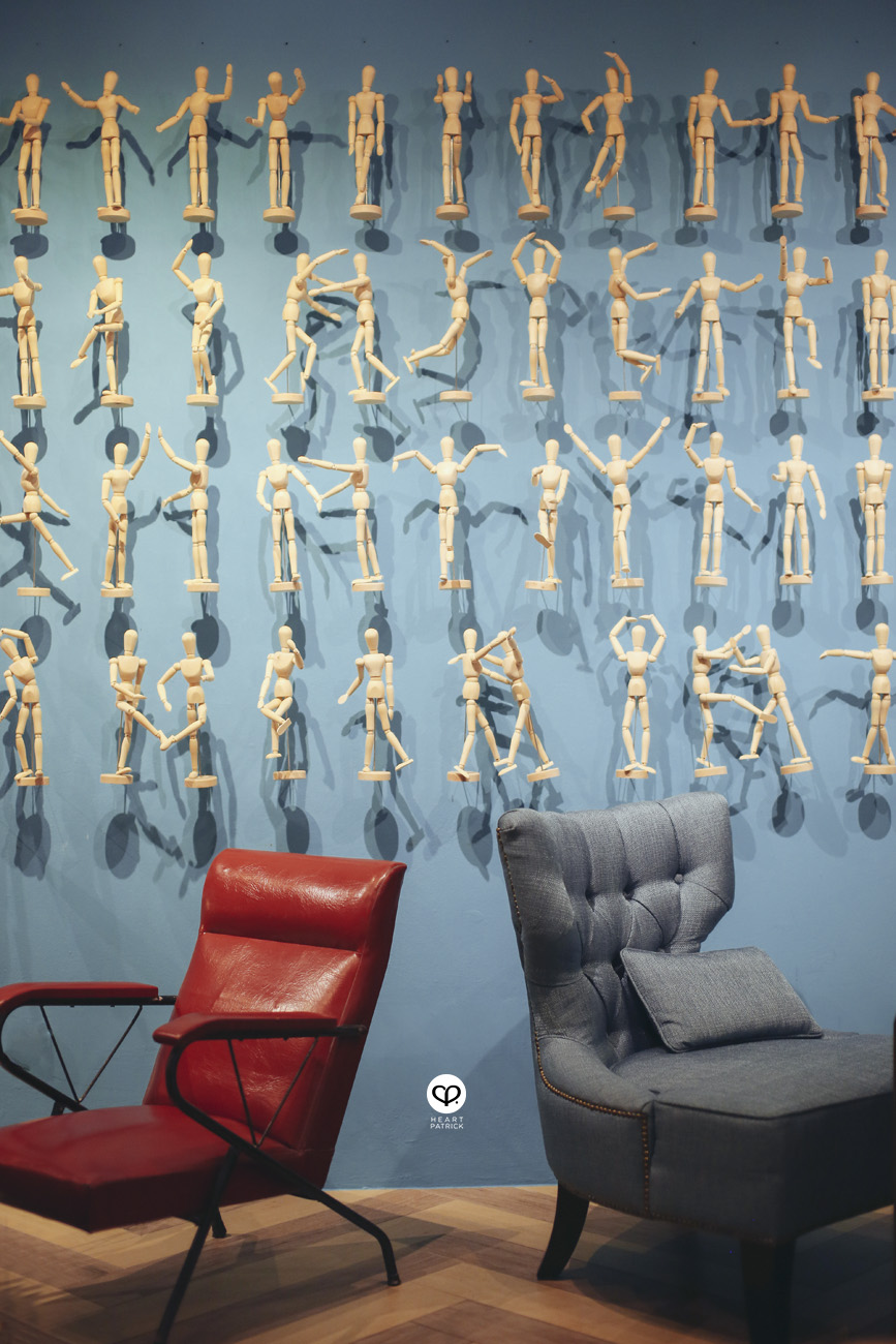 stubborn joe caf� coffee industrial vintage furniture sofa couch armchair