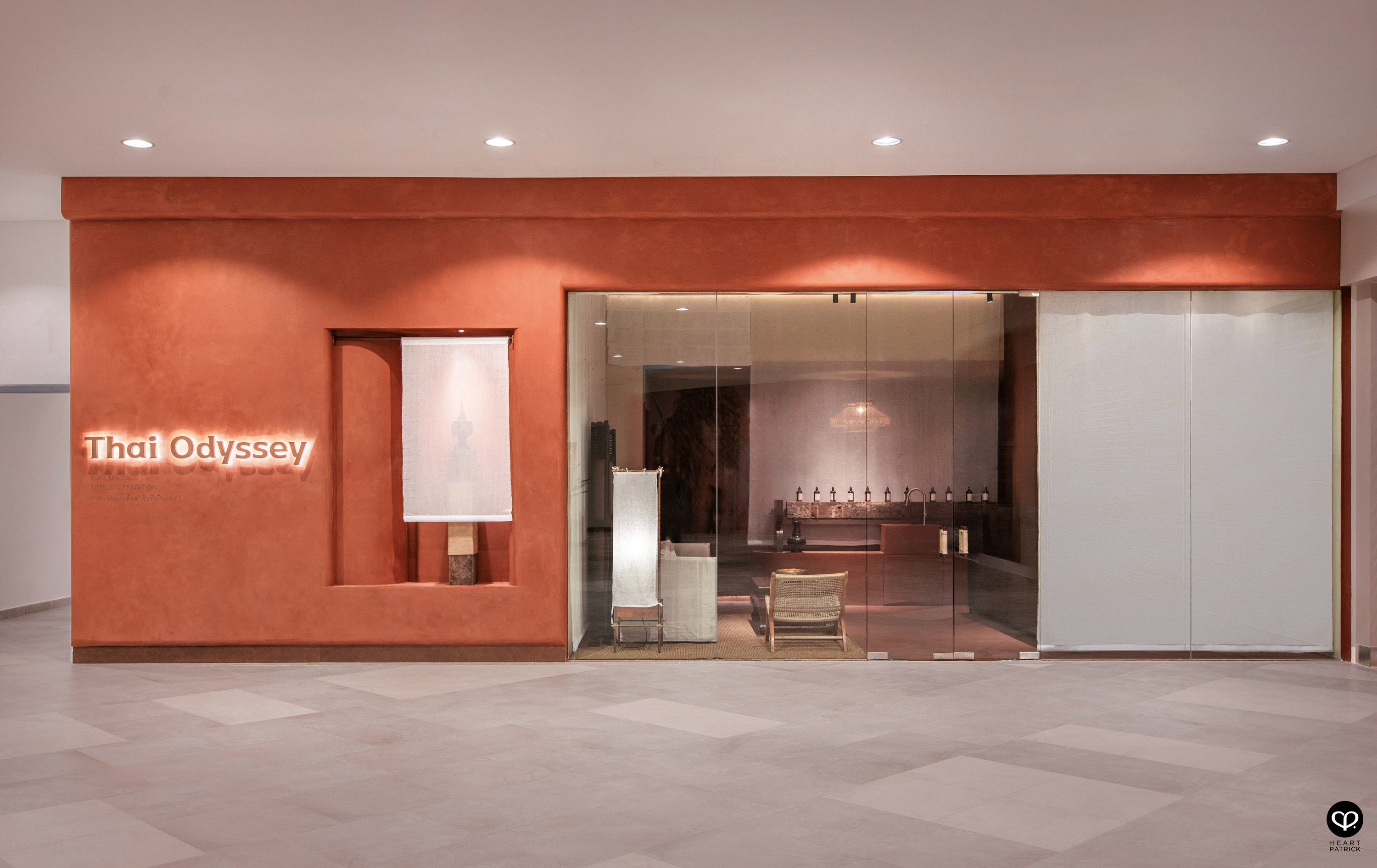 heartpatrick malaysia kuala lumpur interior portrait photography thai odyssey datum jelatek mall