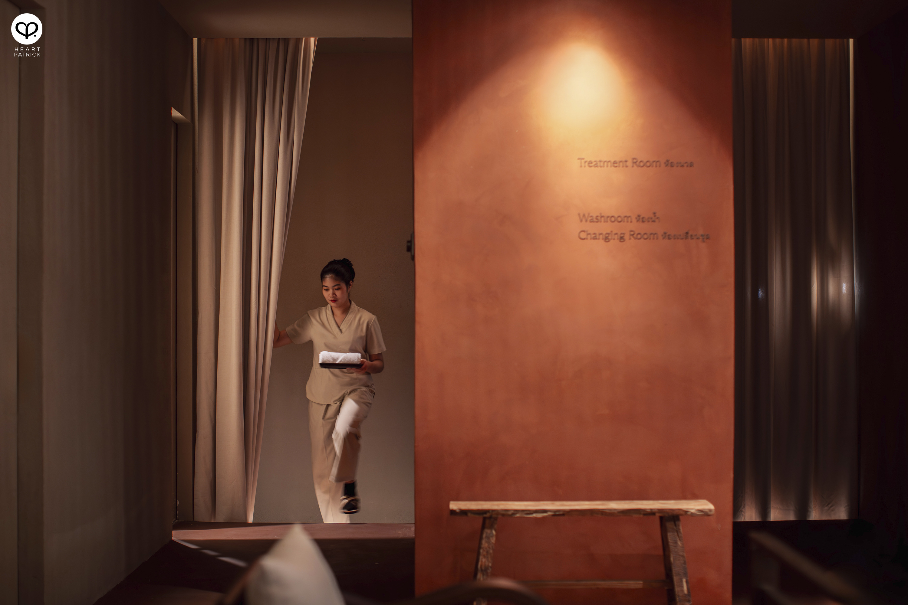 heartpatrick malaysia kuala lumpur interior portrait photography thai odyssey datum jelatek mall