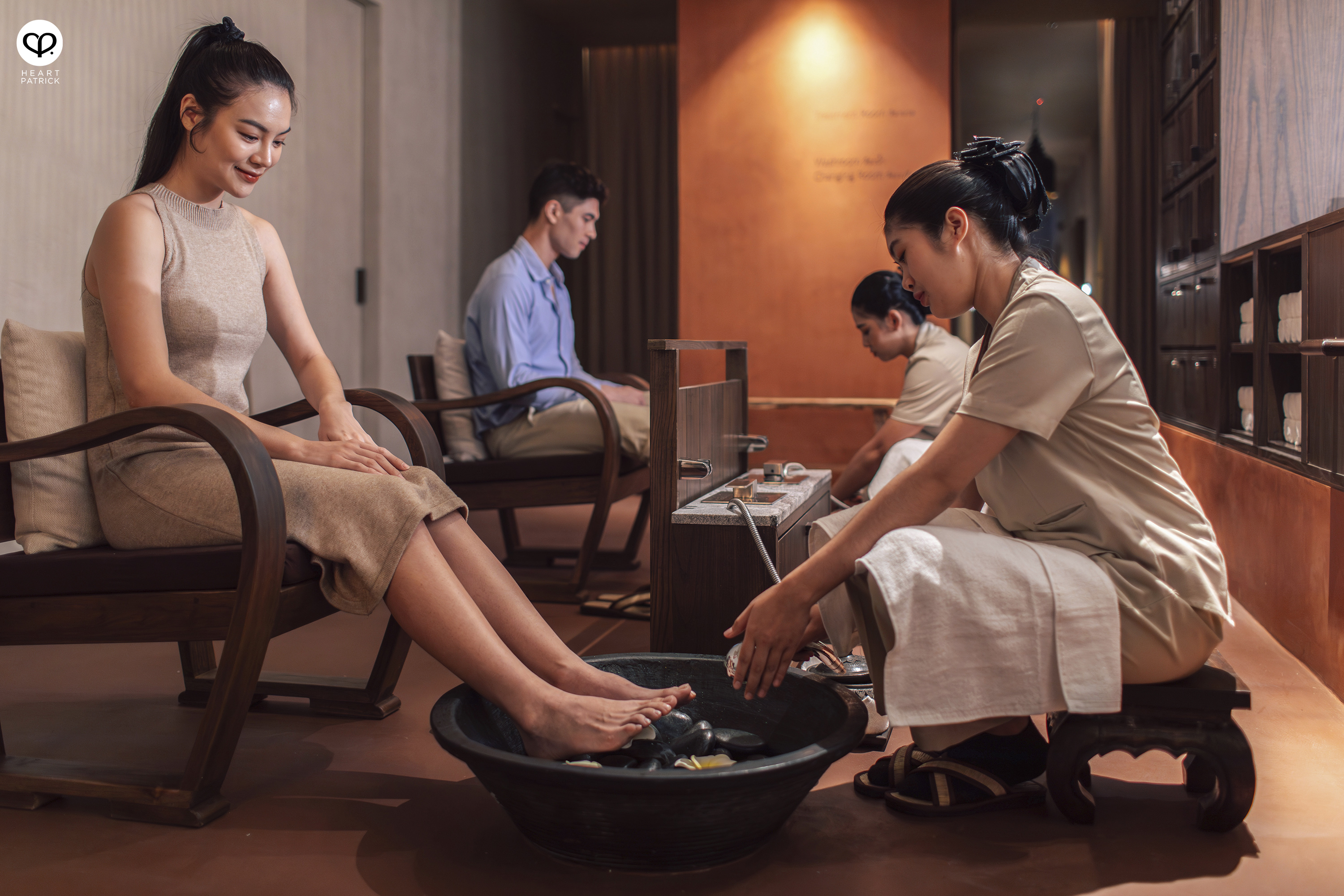 heartpatrick malaysia kuala lumpur interior portrait photography thai odyssey datum jelatek mall