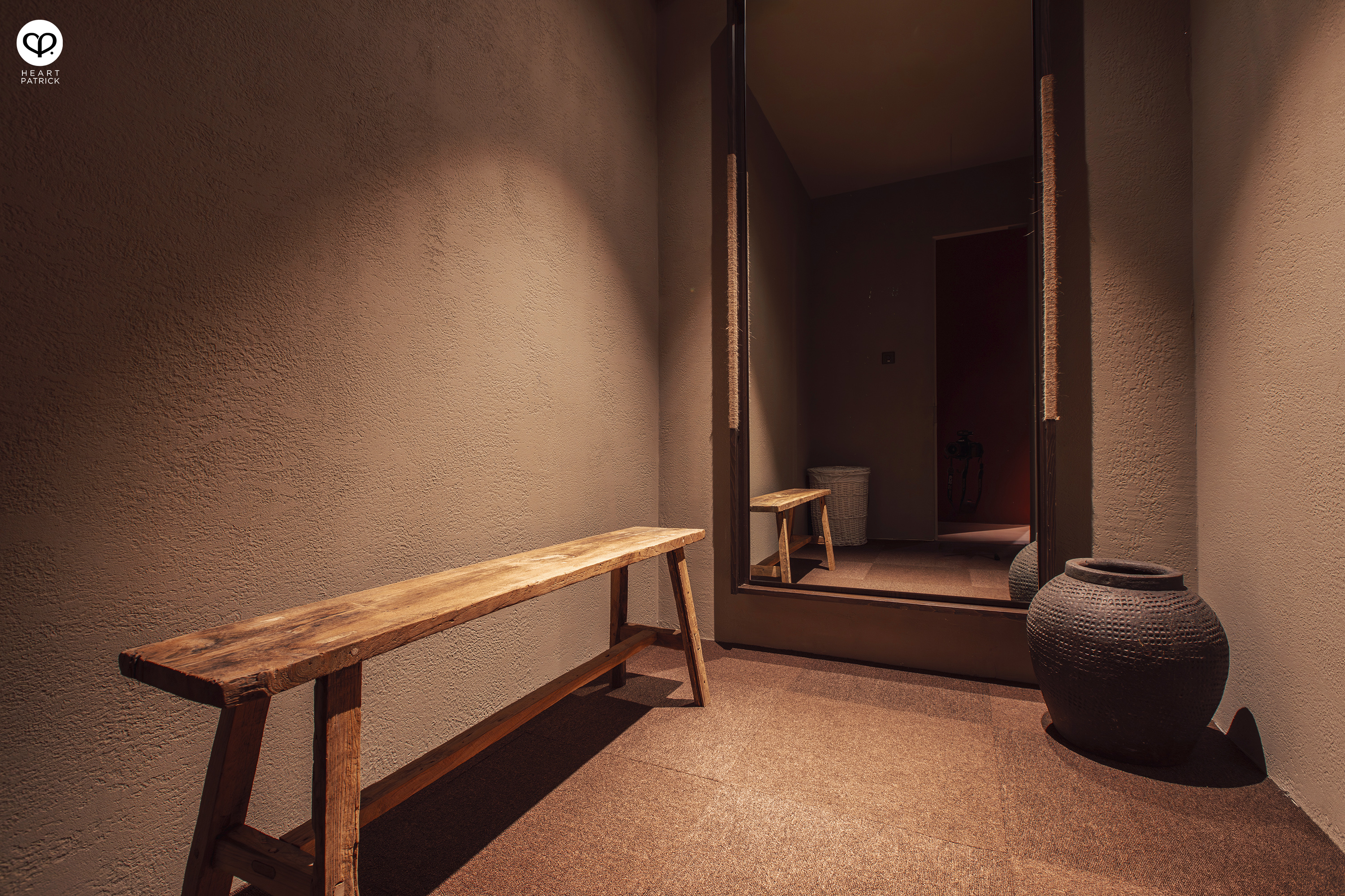 heartpatrick malaysia kuala lumpur interior portrait photography thai odyssey datum jelatek mall