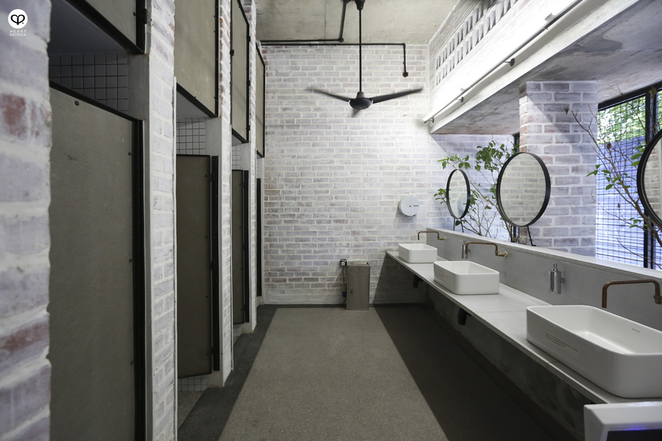 the row butter and beans leagure of captains