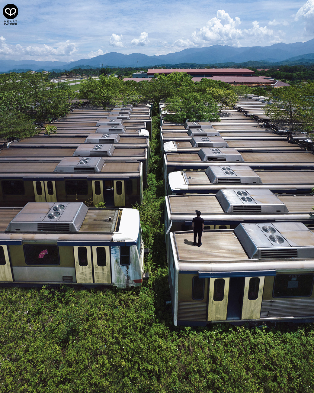 heartpatrick urban exploring abandoned LRT train cars ulu yam