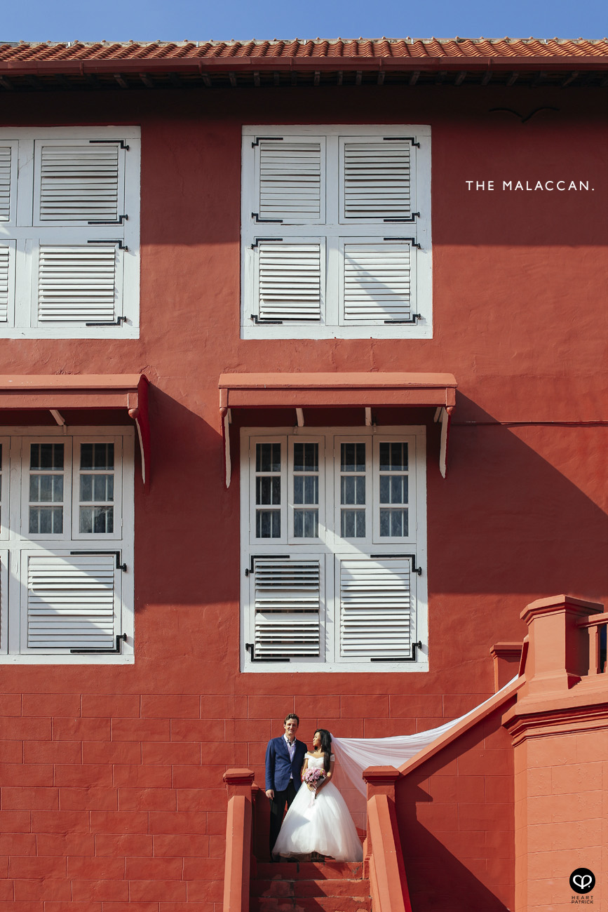 prewedding portrait photography malacca melaka jonker stadthuys heritage