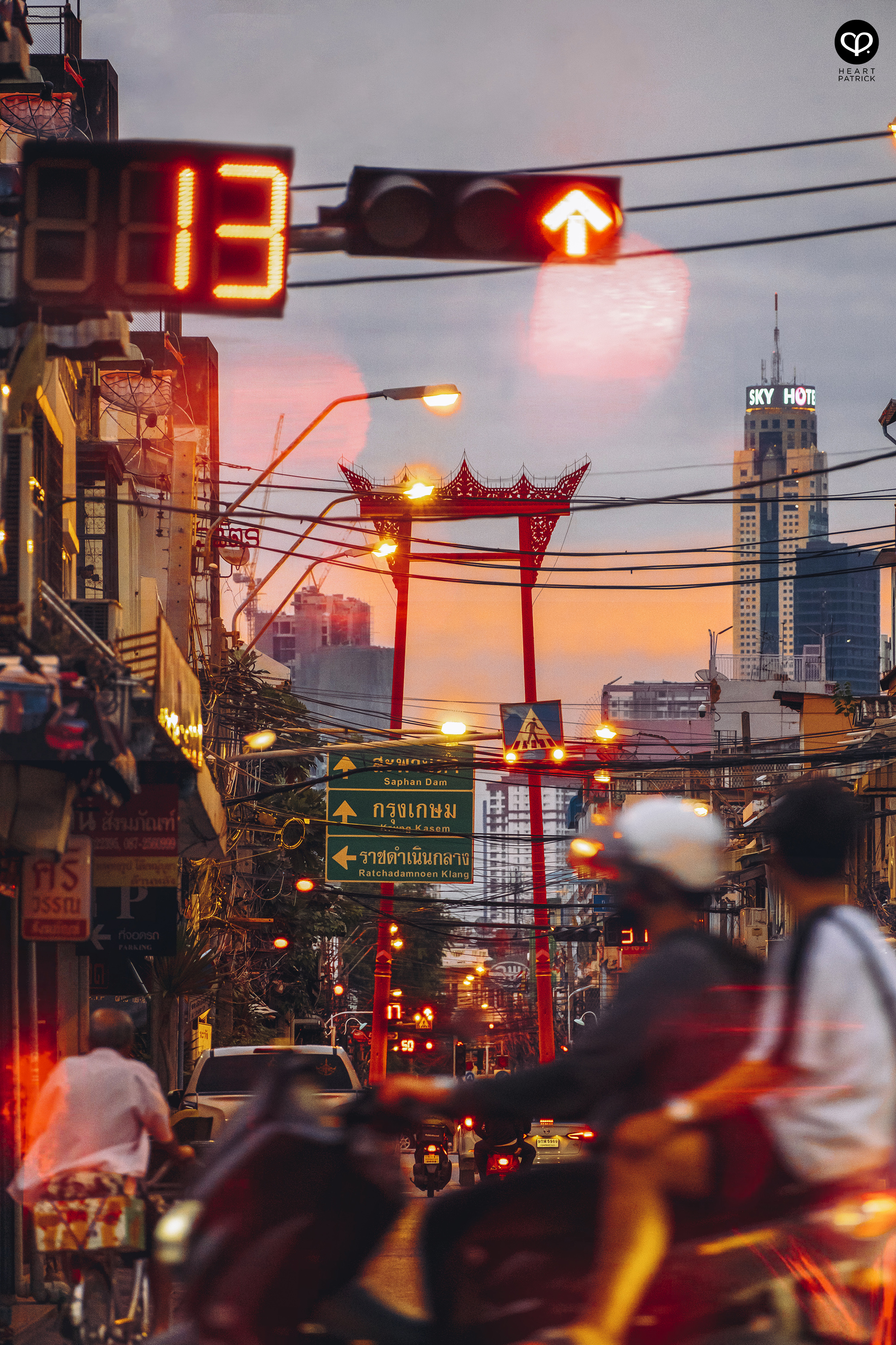 heartpatrick travel street photography yaowarat chinatown bangkok thailand