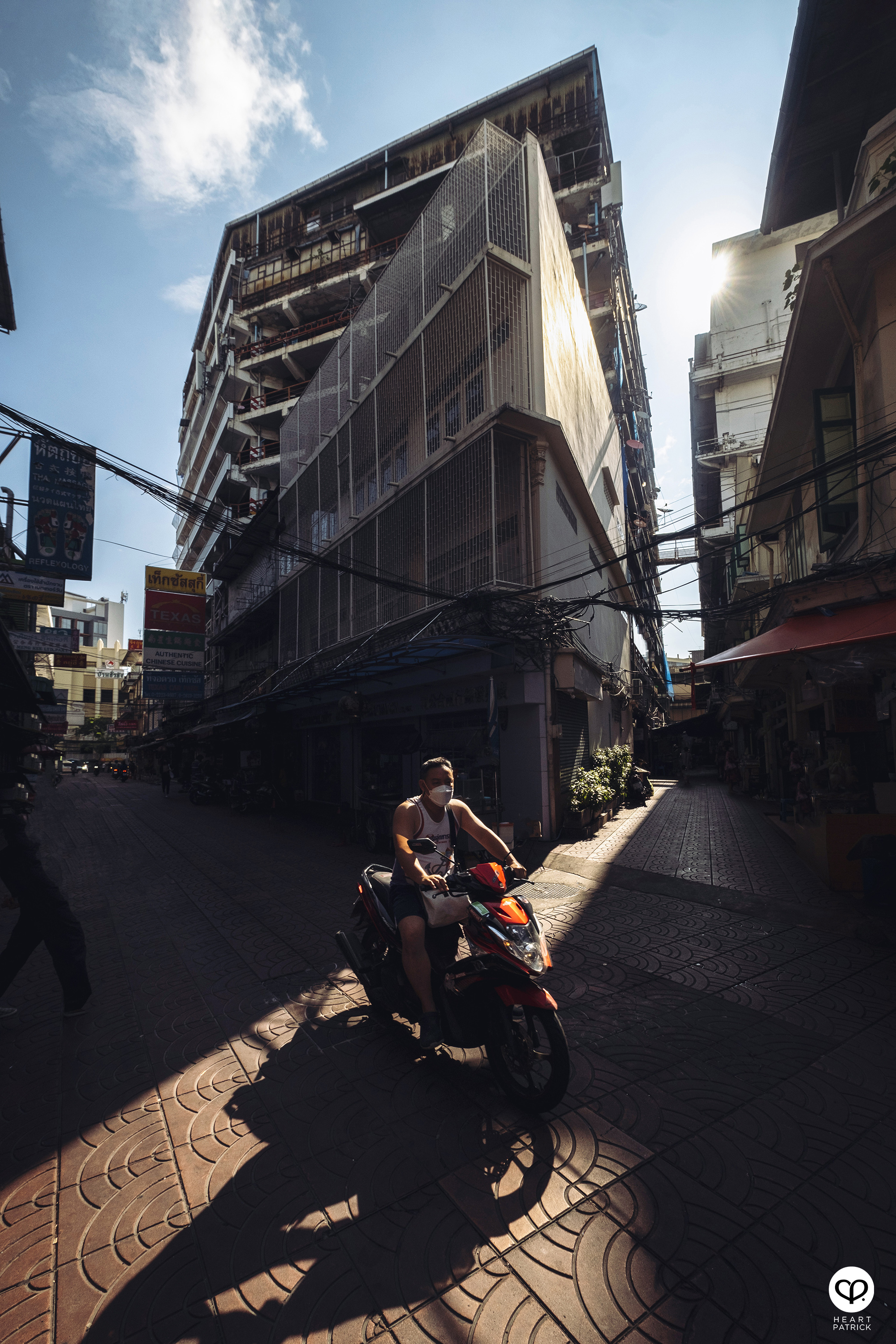 heartpatrick travel street photography yaowarat chinatown bangkok thailand