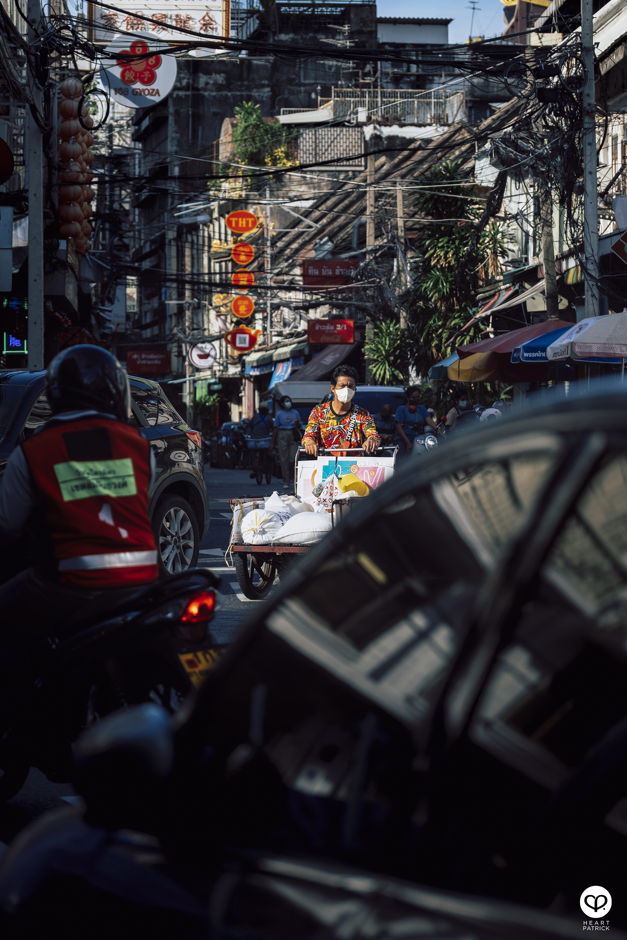 heartpatrick travel street photography yaowarat chinatown bangkok thailand