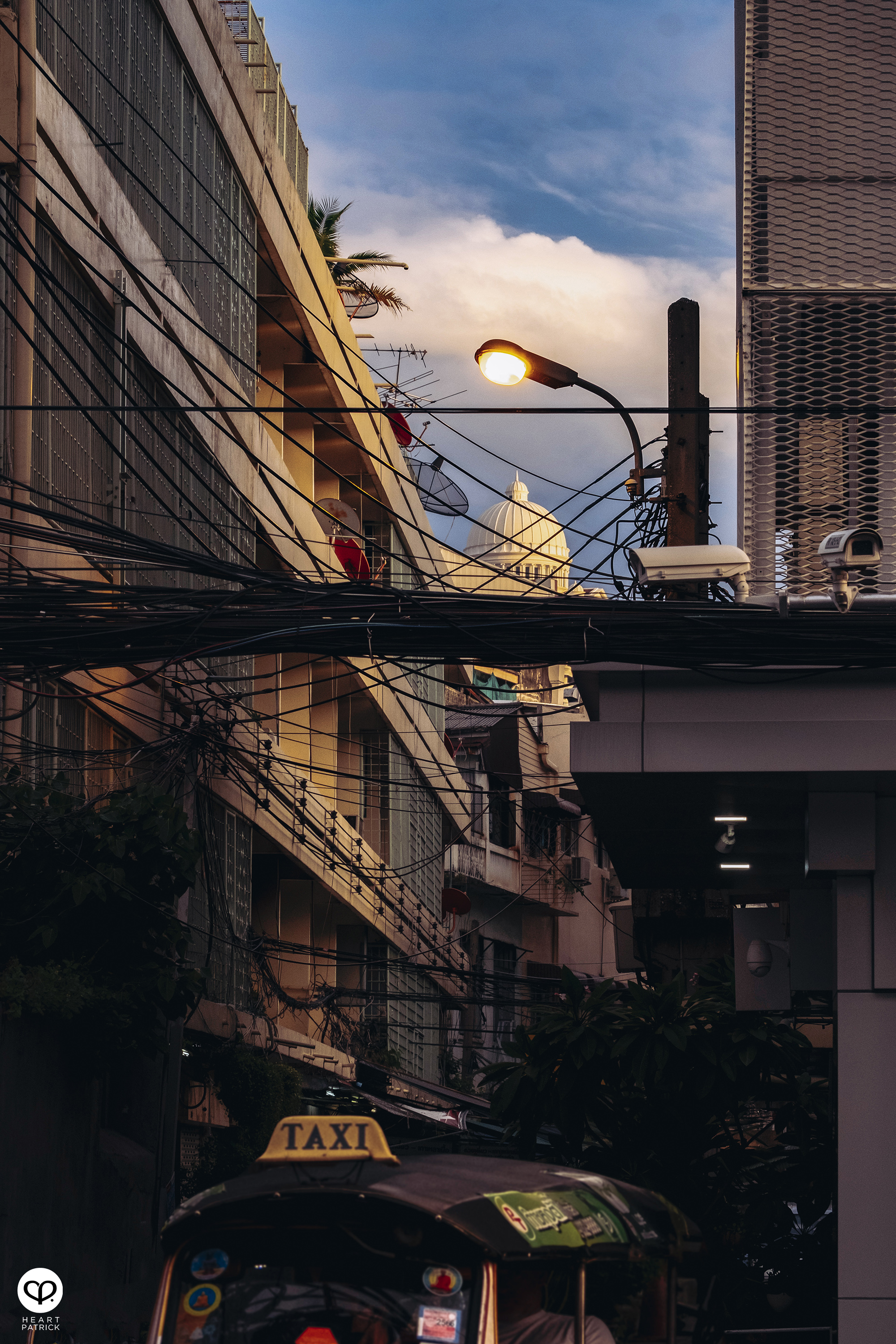 heartpatrick travel street photography yaowarat chinatown bangkok thailand